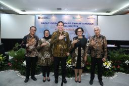 Kimia Farma pangkas kerugian jadi Rp126,44 miliar