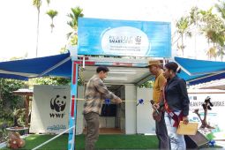Pemkab Jayapura mendukung edukasi lingkungan lewat mobil panda WWF