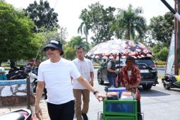Penjual es bubur sumsum senang dagangannya diborong Kapolda Babel, akui sudah dua kali ketemu