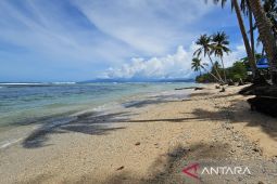Pj Gubernur minta OPD terus kembangkan potensi pariwisata Papua