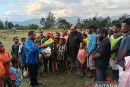 Pemkab perkuat peningkatan sarana olahraga empat distrik Jayawijaya