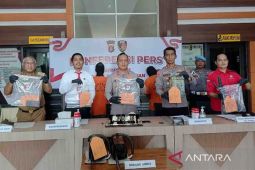 Polres Barsel amankan tiga terduga pelaku pembakar lahan di Desa Dangka