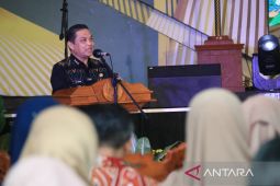 Pemprov Kalbar bersama OJK ajak anak-anak budayakan menabung