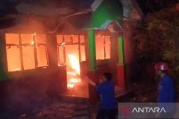 Perpustakaan SD Inpres Lakiung Gowa terbakar