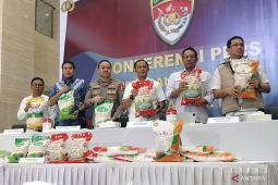 Polri tetapkan tiga tersangka kasus beras tak sesuai standar mutu