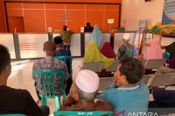 Ratusan pekerja di Bima dan Dompu belum cairkan BSU Rp600 Ribu