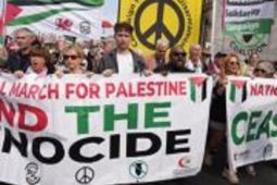 Pertandingan Italia vs Israel diwarnai bentrokan demonstran pro-Palestina