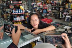 Puluhan motor rusak akibat isi BBM jenis pertalite campur solar di SPBU Jakbar