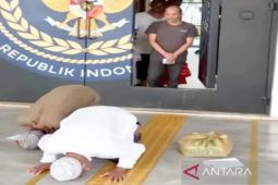 Polhukam kemarin dari tersangka korupsi hingga amnesti narapidana