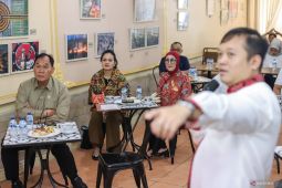 Kunjungan reses anggota DPR Komisi VII di Surabaya