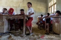 Indonesia to revamp 71,744 schools in 2026