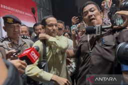 Nadiem Makarim diperiksa KPK sekitar 9 jam: Alhamdulillah lancar