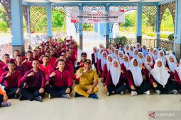 Pemkab Nagan Raya motivasi 72 anggota Paskibraka cinta tanah air