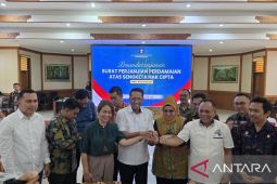 Disaksikan Menkum, Mie Gacoan dan LMK SELMI sepakat berdamai