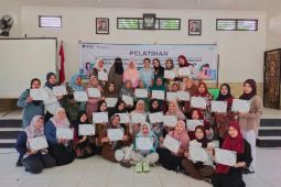 PT Timah latih puluhan kader kesehatan Sungai Selan cegah stunting