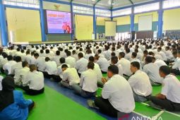 Direktur Polman Babel tuntut mahasiswa miliki semangat juang