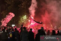 Jelang HUT Arema, sejumlah titik di Kota Malang dipadati suporter