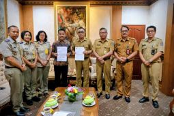 BPN Denpasar serahkan 120 bidang tanah untuk aset Pemkot Denpasar