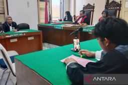 Dua terdakwa kurir 1,5 kg sabu-sabu lolos dari hukuman seumur hidup, segini vonisnya