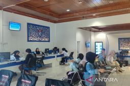 500 lebih warga Bengkulu manfaatkan layanan adminduk saat hari libur