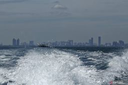 BMKG: Waspada gelombang tinggi 6 meter pada 11-14 Agustus