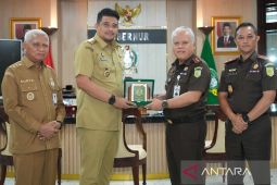 Gubernur Bobby bersama Kajati Harli bahas program restorative justice