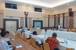 Pemprov PBD dan BGN bahas temuan belatung pada MBG di Sorong