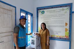 PLN UIW MMU Hadirkan SuperSUN di Desa Masapun wujudkan masa depan anak negeri