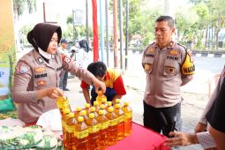 Polres Banjarbaru-Bulog gelar gerakan pangan murah