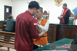 Tambah nol di slip, eks bendahara militer Bengkulu dituntut 16 tahun