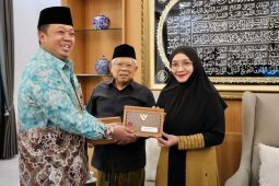 Menteri ATR antarkan undangan upacara HUT 80 Tahun Kemerdekaan RI untuk Ma'ruf Amin