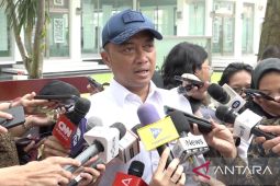 Prabowo dan Gibran lepas Karnaval Kemerdekaan pada 17 Agustus malam