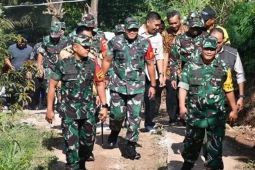 Tim Pengawasan dan Evaluasi TNI AD tinjau TMMD di Madiun