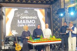 Resmikan Maimo Cafe, Wali Kota Kendari harap tingkatkan PAD dari sektor jasa