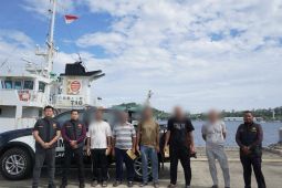 Imigrasi Sabang deportasi lima orang WN Iran karena "overstay"