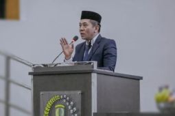 Bupati Karawang tekankan pelaku usaha tambang taati aturan yang berlaku
