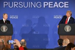 Trump jelaskan pertemuannya dengan Putin ke pemimpin Eropa, Ukraina