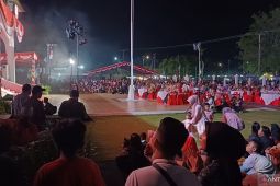 Ribuan warga Kepri antusias meriahkan malam puncak HUT  RI