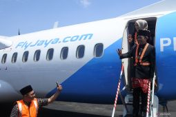 Penerbangan rute Jember-Jakarta