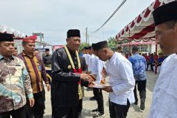 Bupati Langkat Syah Afandin serahkan remisi di Lapas Narkotika Kelas II A Hinai