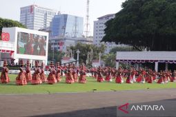 Tarian kolosal "Tembolak Beak" dari NTB pukau tamu di Istana Negara