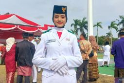 Cerita Resti, siswi SMA Toboali pembawa baki bendera di upacara HUT ke-80 RI di kantor Gubernur Babel