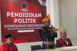 Ketua DPC PDI Perjuangan Darma Wijaya dorong kader muda melek politik