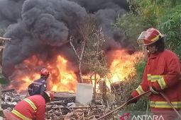 Korban tewas sumur minyak ilegal yang terbakar di Blora jadi tiga orang
