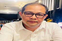 Anggota DPRD DIY Fajar Gegana meminta Pemerintah Pusat tidak potong danais