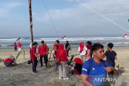 Pemkot Bengkulu raih Rekor MURI tanam 10 ribu pohon kelapa