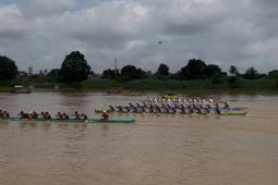 Gubernur Jambi ajak  masyarakat jaga kebersihan Sungai Batanghari