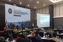 Kemenko Polkam bahas pemerataan internet di Papua Barat Daya