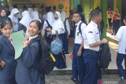 Pemkab Banyuasin tingkatkan fasilitas sekolah di pelosok desa