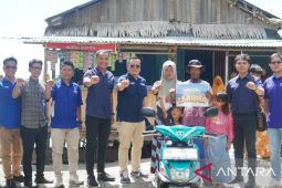 Kader Posyandu asal Kabupaten Poso mendadak jadi miliarder Yamaha